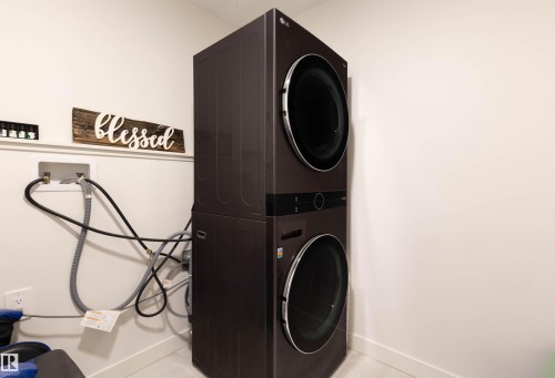 42 Jennifer Crescent, St. Albert, AB - Indoor Photo Showing Laundry Room