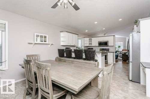 4408 Miller Drive, Onoway, AB - Indoor Photo Showing Other Room