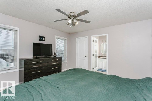 4408 Miller Drive, Onoway, AB - Indoor Photo Showing Bedroom