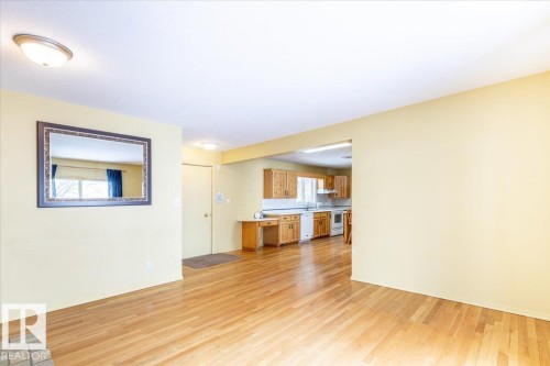 125 Pine Drive, Wetaskiwin, AB - Indoor Photo Showing Other Room