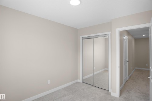 19447 22 Avenue, Edmonton, AB - Indoor Photo Showing Other Room