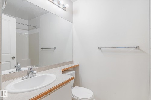 218 16221 95 Street, Edmonton, AB - Indoor Photo Showing Bathroom