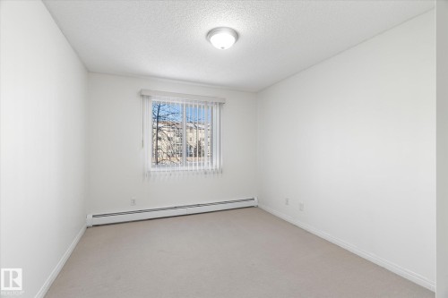 218 16221 95 Street, Edmonton, AB - Indoor Photo Showing Other Room