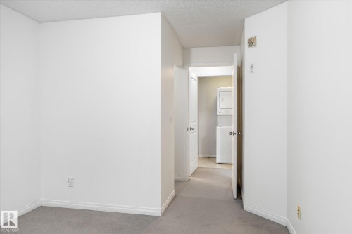 218 16221 95 Street, Edmonton, AB - Indoor Photo Showing Other Room