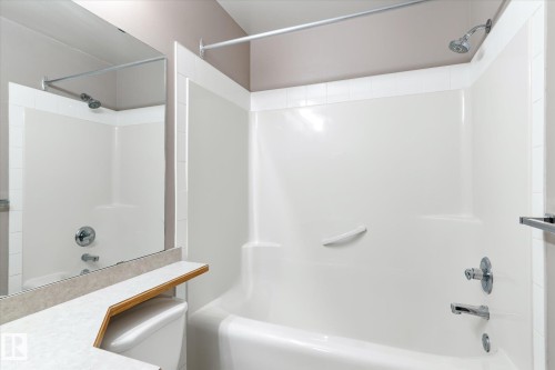 218 16221 95 Street, Edmonton, AB - Indoor Photo Showing Bathroom