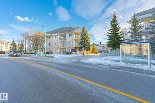 218 16221 95 Street, Edmonton, AB - Outdoor