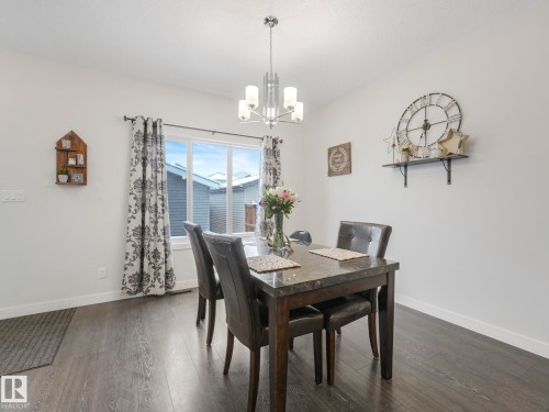 725 Berg Loop, Leduc, AB - Indoor Photo Showing Dining Room