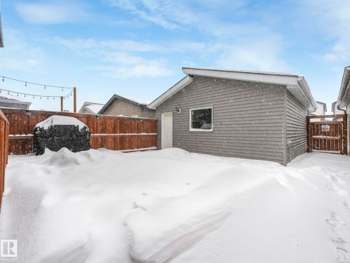 725 Berg Loop, Leduc, AB - Outdoor With Exterior