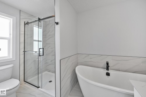 76 Maple Crescent, Gibbons, AB - Indoor Photo Showing Bathroom