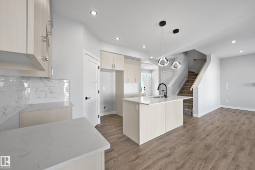 76 Maple Crescent, Gibbons, AB - Indoor Photo Showing Kitchen