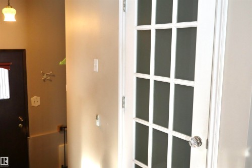 Detailed view - 5220 - 56 Street, Barrhead, AB - Indoor Photo Showing Other Room