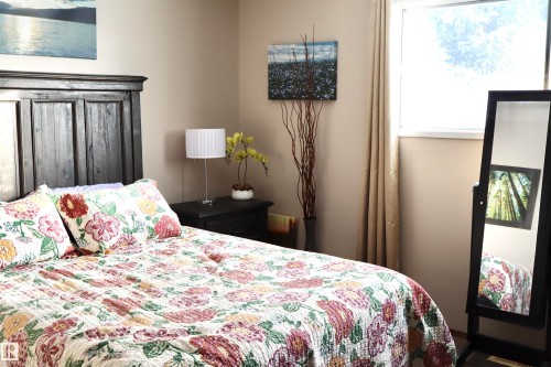 View of bedroom - 5220 - 56 Street, Barrhead, AB - Indoor Photo Showing Bedroom