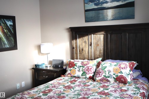 View of bedroom - 5220 - 56 Street, Barrhead, AB - Indoor Photo Showing Bedroom