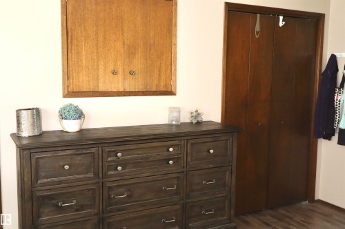 Detailed view - 5220 - 56 Street, Barrhead, AB - Indoor Photo Showing Other Room