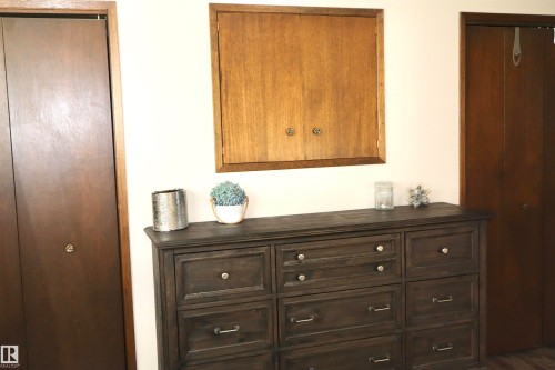 Detailed view - 5220 - 56 Street, Barrhead, AB - Indoor Photo Showing Other Room