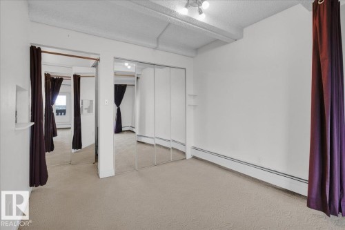 1012 9918 101 Street, Edmonton, AB - Indoor Photo Showing Other Room