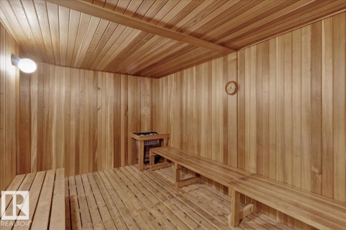 1012 9918 101 Street, Edmonton, AB - Indoor Photo Showing Other Room