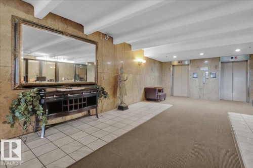 1012 9918 101 Street, Edmonton, AB - Indoor Photo Showing Other Room