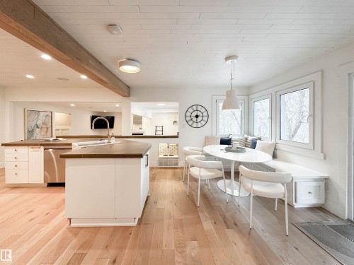 23 Flagstone Crescent, St. Albert, AB - Indoor