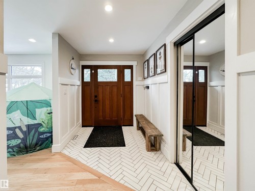 23 Flagstone Crescent, St. Albert, AB - Indoor Photo Showing Other Room