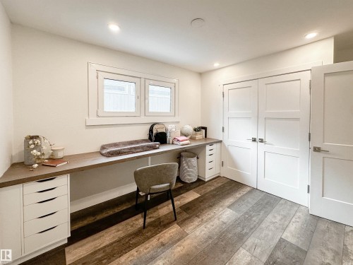 23 Flagstone Crescent, St. Albert, AB - Indoor Photo Showing Office