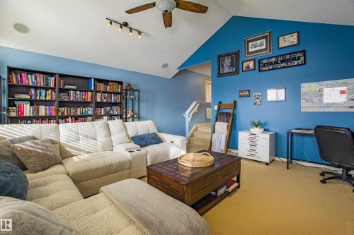 3031 Spence Wynd, Edmonton, AB - Indoor