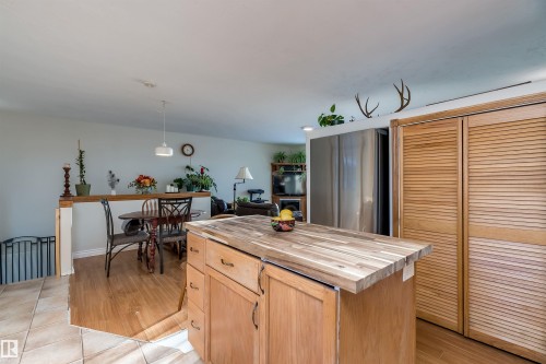 5132 49 Avenue, Onoway, AB - Indoor