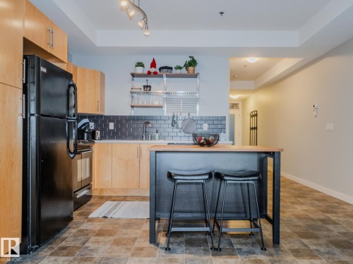 310 10808 71 Avenue, Edmonton, AB - Indoor Photo Showing Kitchen