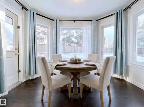 316 Burton Road, Edmonton, AB - Indoor Photo Showing Dining Room
