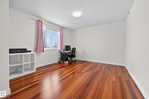 7507 Speaker Way, Edmonton, AB - Indoor