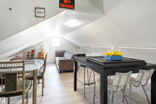 12742 Fort Road, Edmonton, AB - Indoor