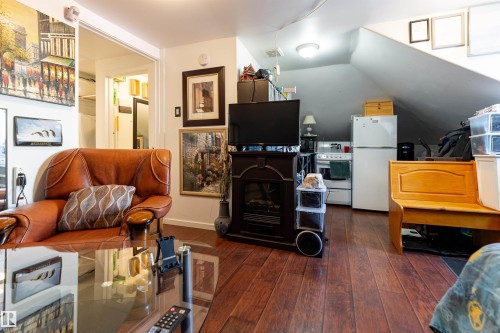 12742 Fort Road, Edmonton, AB - Indoor