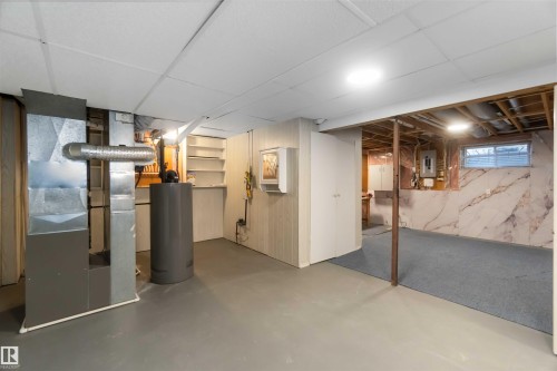 1034 Carter Crest Road, Edmonton, AB - Indoor Photo Showing Basement