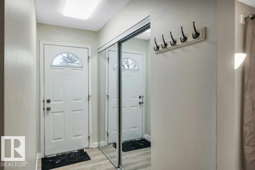 116 Kaskitayo Crest, Edmonton, AB - Indoor Photo Showing Other Room