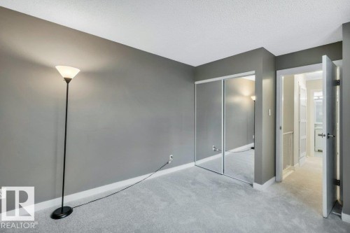 116 Kaskitayo Crest, Edmonton, AB - Indoor Photo Showing Other Room
