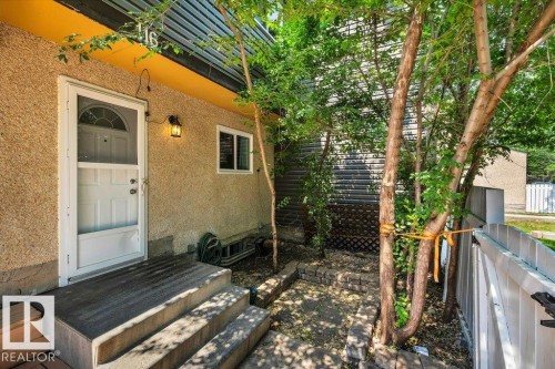 116 Kaskitayo Crest, Edmonton, AB - Outdoor With Exterior