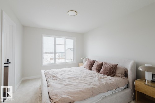 2635 62 Street, Edmonton, AB - Indoor Photo Showing Bedroom