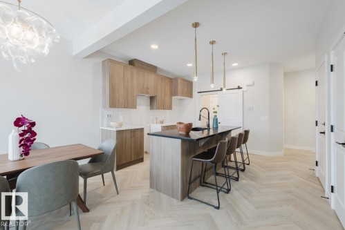 2635 62 Street, Edmonton, AB - Indoor