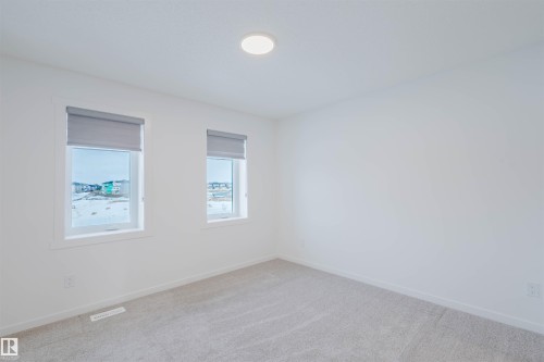 2 1237 Keswick Drive, Edmonton, AB - Indoor Photo Showing Other Room