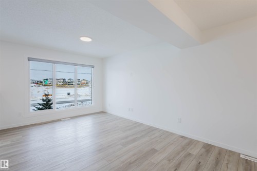 2 1237 Keswick Drive, Edmonton, AB - Indoor