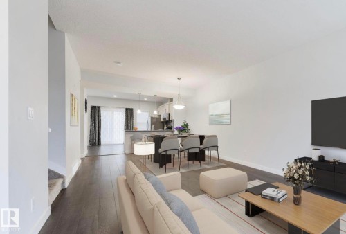 35 723 172 Street, Edmonton, AB - Indoor Photo Showing Living Room