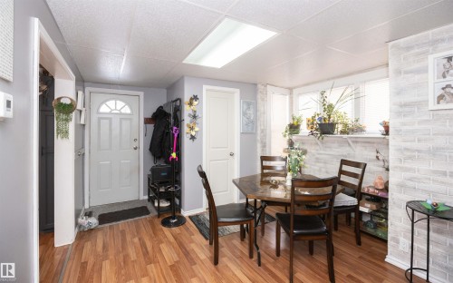 9819 106 Street, Westlock, AB - Indoor Photo Showing Dining Room