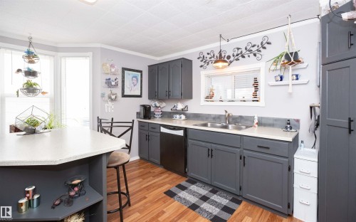 9819 106 Street, Westlock, AB - Indoor Photo Showing Kitchen With Double Sink
