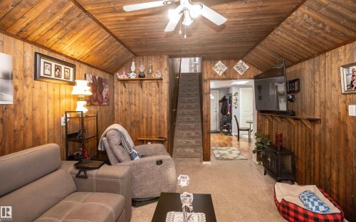 9819 106 Street, Westlock, AB - Indoor