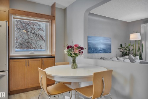 13320 109A Avenue, Edmonton, AB - Indoor Photo Showing Dining Room