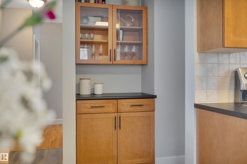 13320 109A Avenue, Edmonton, AB - Indoor