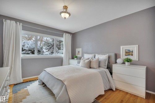 13320 109A Avenue, Edmonton, AB - Indoor Photo Showing Bedroom