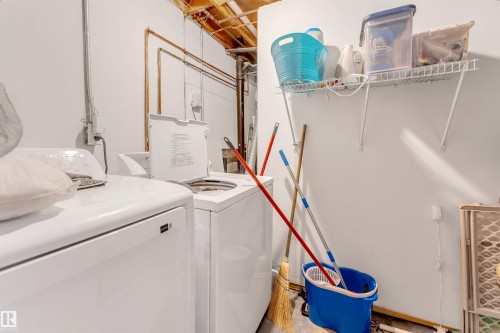 18010 96 Ave Nw, Edmonton, AB - Indoor Photo Showing Laundry Room