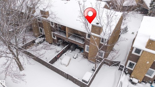 18010 96 Ave Nw, Edmonton, AB - Outdoor