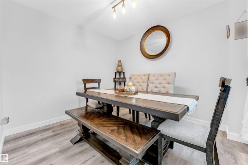 18010 96 Ave Nw, Edmonton, AB - Indoor Photo Showing Dining Room